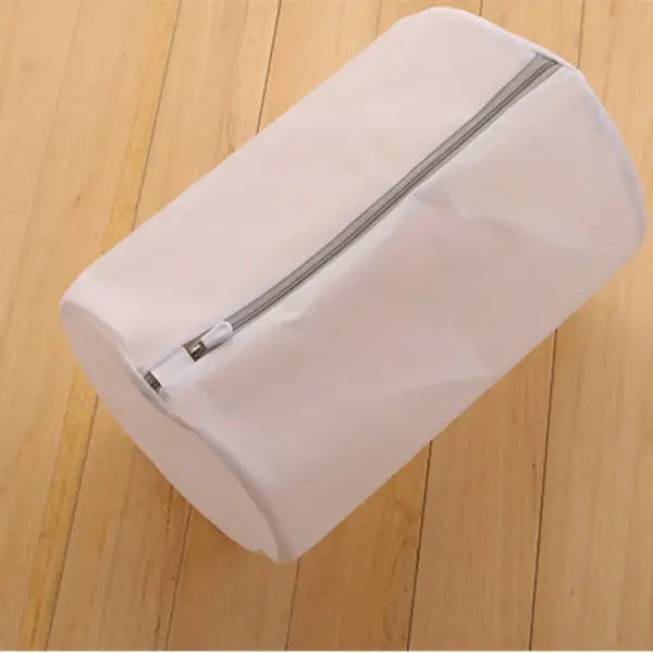Mesh Laundry Bag Durable Mesh Zipper Closure – Protects Shoes and Bras